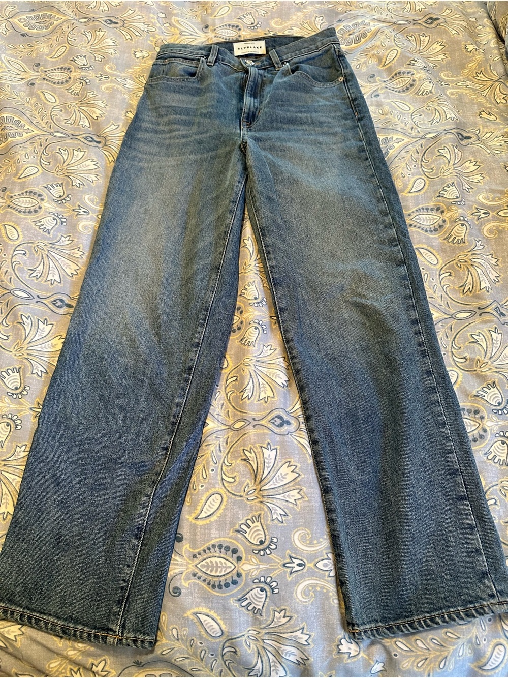 SLVRLAKE Cruiser Straight Led Jeans in Medium Blue Wash size 26